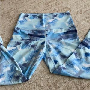 Aerie Chill play move leggings